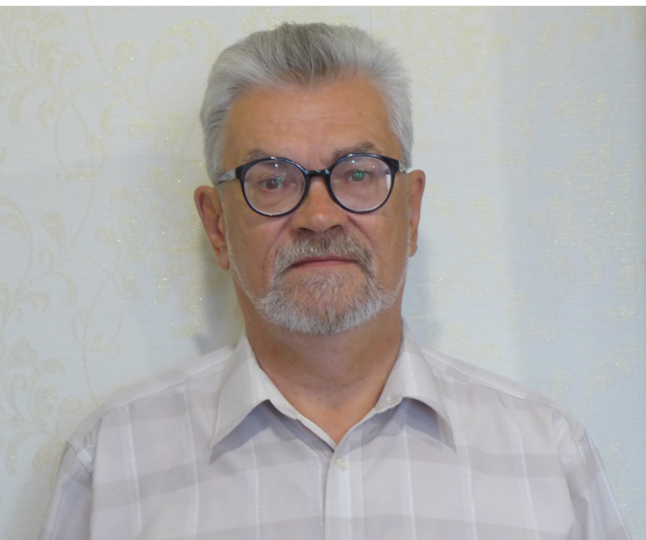 Виктор Александров